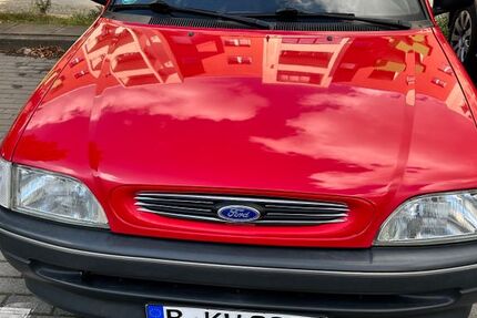 Ford Escort 89.000 km 1.350 € Berlin 12627