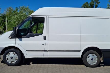 Ford Transit 143.000 km 9.000 € Berlin 13089