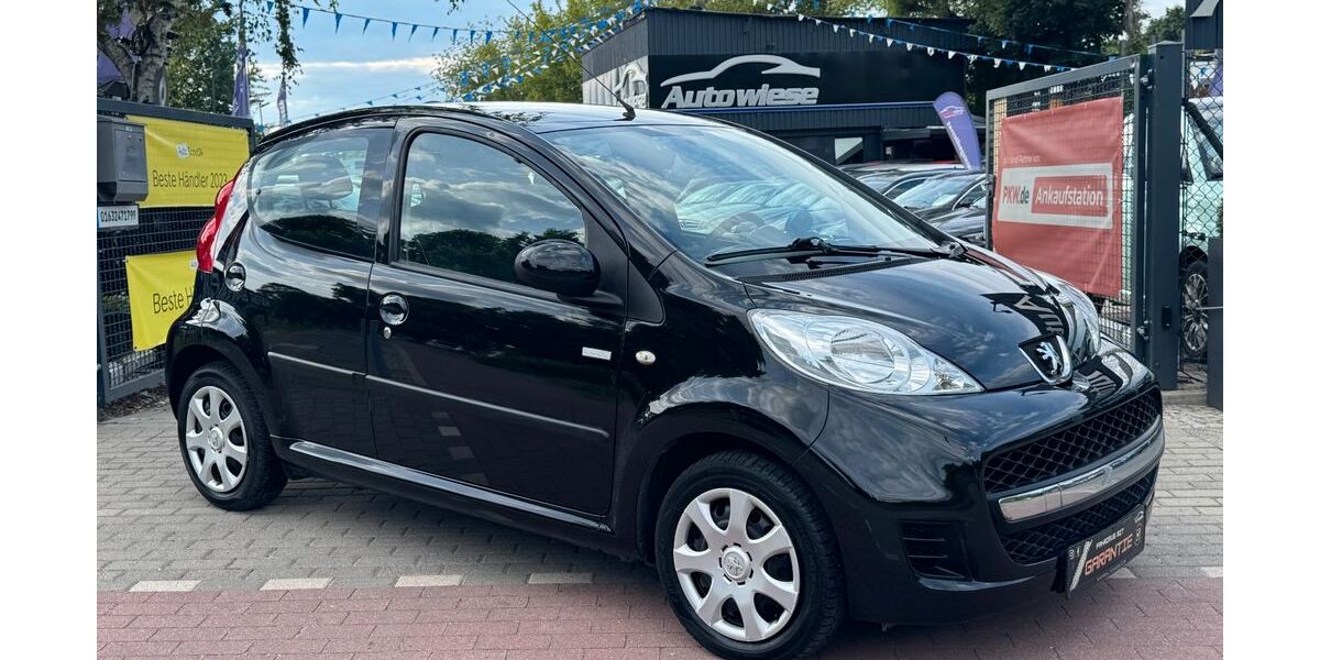 Peugeot 107 98.904 km 4.790 &euro; BERLIN 13127