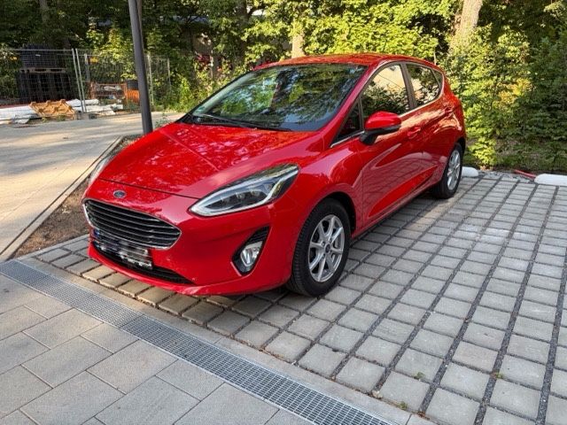 Ford Fiesta 87.000 km 10.500 &euro; Potsdam 14478