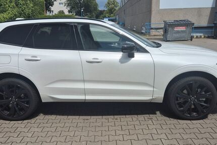 Volvo XC60 1.100 km 61.000 &euro; Berlin 13595