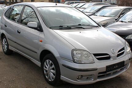 Nissan Almera Tino 128.250 km 3.599 &euro; Berlin 13057