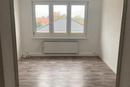 Wohnung Ketzin - 4 Zimmer, 78 m&sup2;, 850&euro; | Angebot:26446566