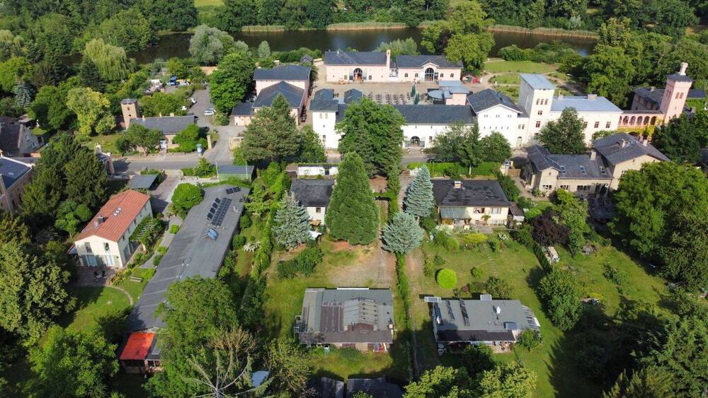 Grundstück Potsdam Bornstedt - 1.600.000&euro; | Angebot:25686875