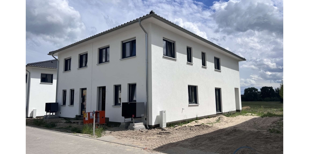 Wohnen, wo der Spargel zu Hause ist - Doppelhaushälfte Beelitz | Angebot:27249451