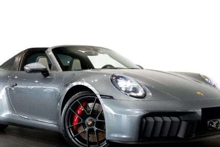 Porsche 992 3.200 km 217.490 € Berlin 14052