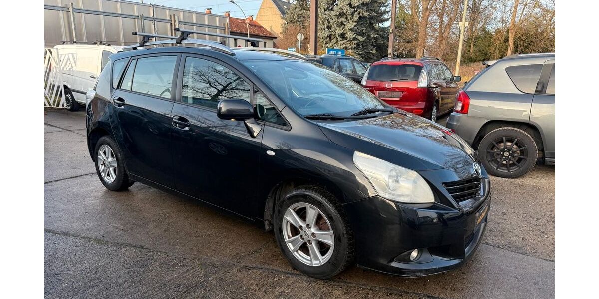 Toyota Verso 158.302 km 4.990 &euro; Berlin 13127