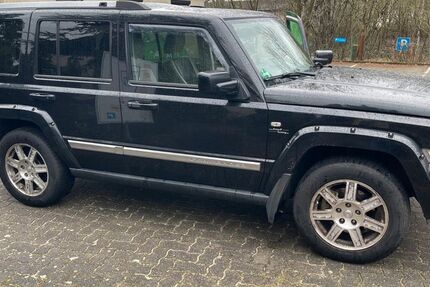 Jeep Commander 407.000 km 8.465 € Trebbin 14959