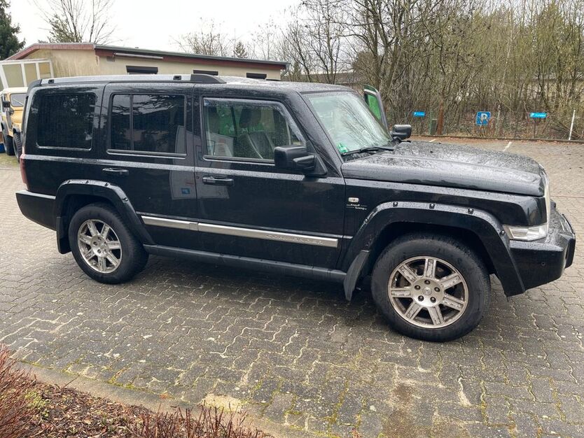 Jeep Commander 407.000 km 8.465 € Trebbin 14959