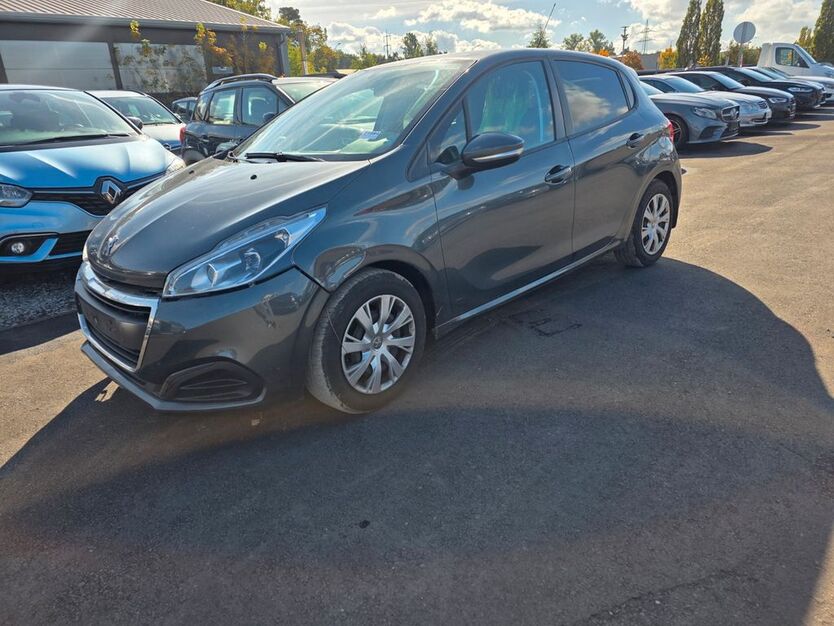 Peugeot 208 212.000 km 3.990 € Blankenfelde-Mahlow 15831