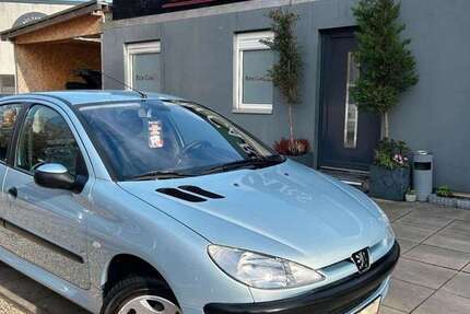 Peugeot 206 22.000 km 5.990 € Berlin 13088