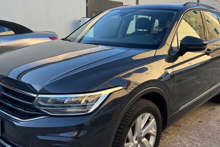 VW Tiguan 98.000 km 23.990 &euro; BERLIN 13581