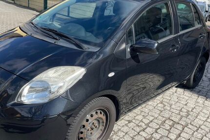 Daihatsu Charade 186.376 km 2.300 &euro; Berlin 13409