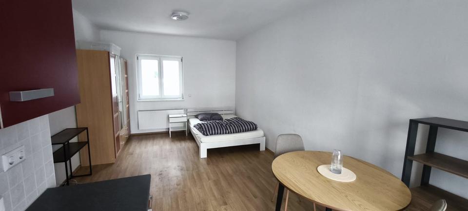 Etagenwohnung Falkensee - 1 Zimmer, 28 m&sup2;, 500&euro; | Angebot:24816056