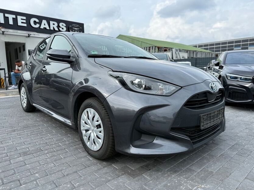 Yaris