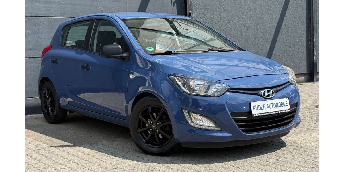 Hyundai i20 70.000 km 7.999 &euro; Berlin 12435