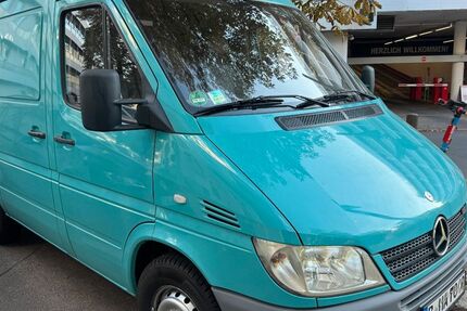 Mercedes-Benz Sprinter 151.000 km 5.500 &euro; Potsdam 14482