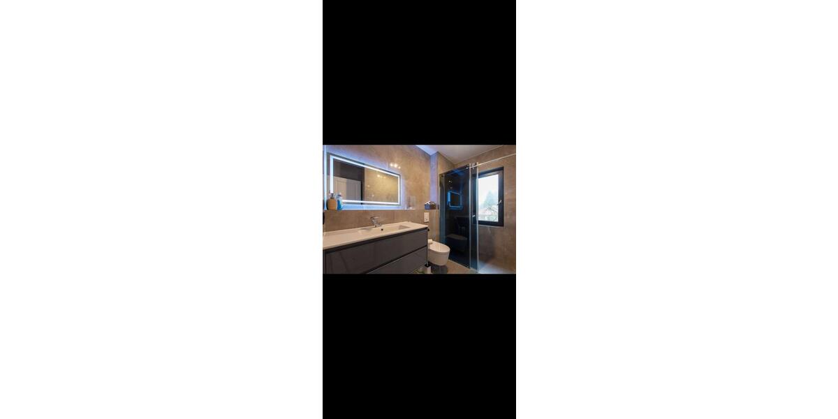 Villa Brieselang - 7 Zimmer, 248 m&sup2;, 1.500.000&euro; | Angebot:26577976