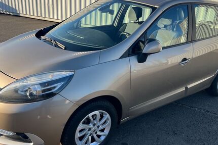Renault Scenic 139.000 km 2.790 &euro; Berlin 12057