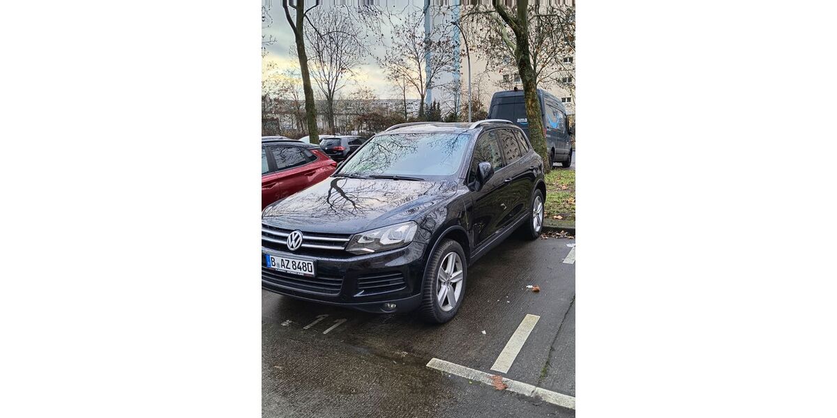 VW Touareg 218.000 km 12.000 &euro; Berlin 13057