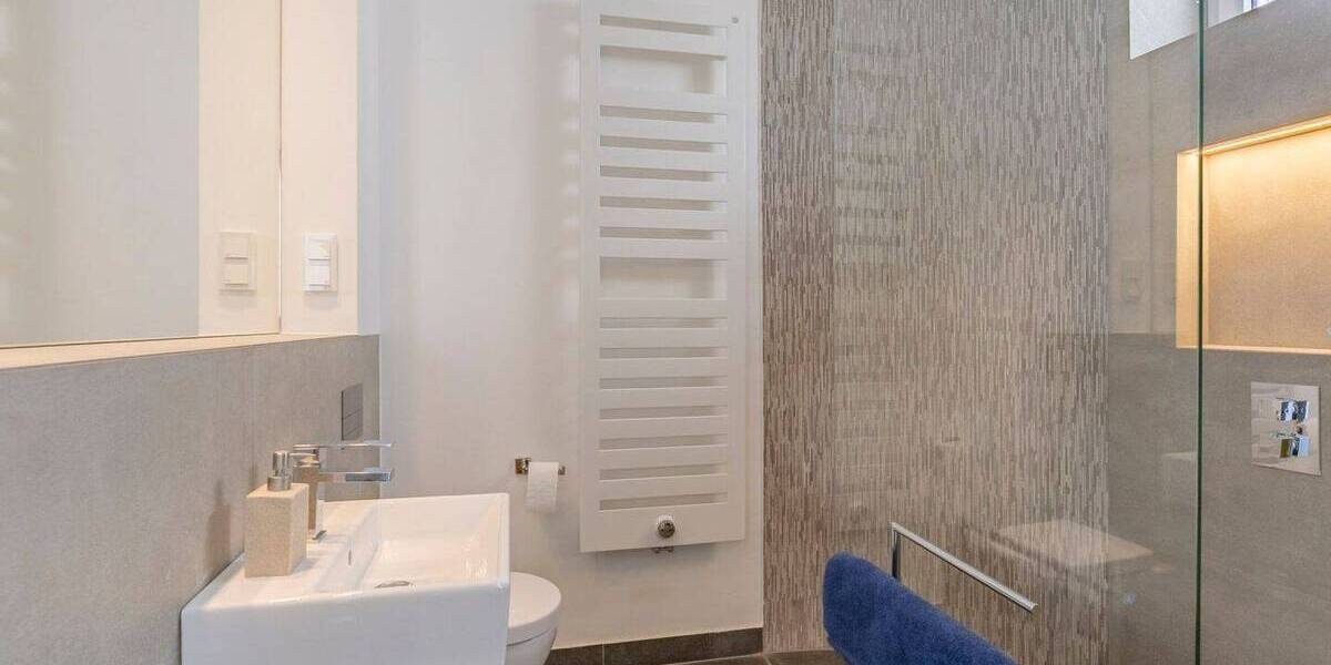 Etagenwohnung Berlin Wilmersdorf - 5 Zimmer, 220 m&sup2;, 1.550.000&euro; | Angebot:25729494