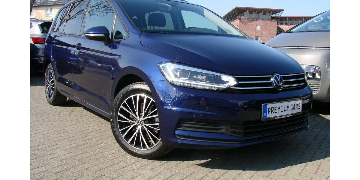 VW Touran 1.5TSi Comfortline 7-Sitzer LED ACC Standhe 18.601 km 31.980 &euro; Falkensee 14612