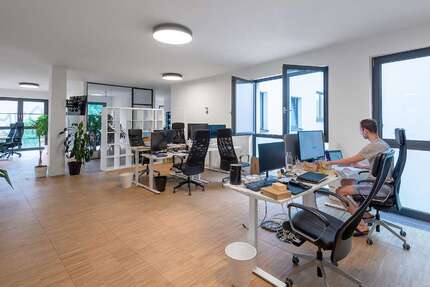 Gewerbeobjekt Berlin Friedrichshain-Kreuzberg - 8.168&euro; | Angebot:27342816