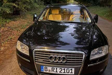 Audi A8 268.895 km 7.499 € Berlin 10407