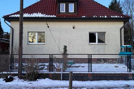 Haus Falkensee - 5 Zimmer, 110 m&sup2;, 1.600&euro; | Angebot:26461873