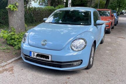 VW Beetle 82.000 km 9.499 &euro; Berlin 12057