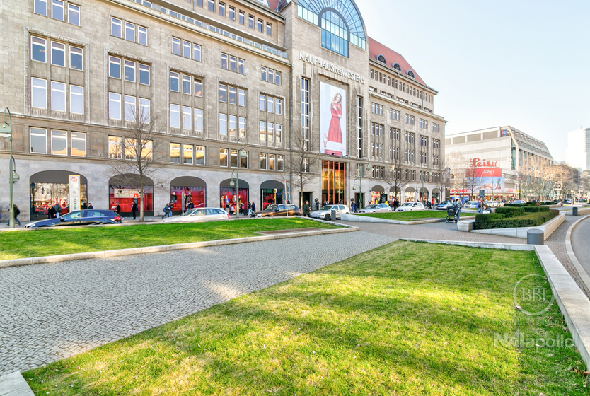 PRAKTISCHE HOCHPARTERRE-WOHNUNG MIT GROSSEM BALKON IM BEGEHRTEN BAYERISCHEN VIERTEL! 2 zimmer
