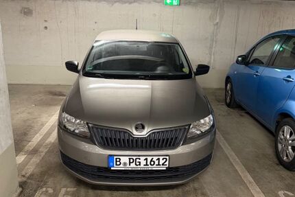 Skoda Rapid 85.000 km 6.900 &euro; Berlin 12351