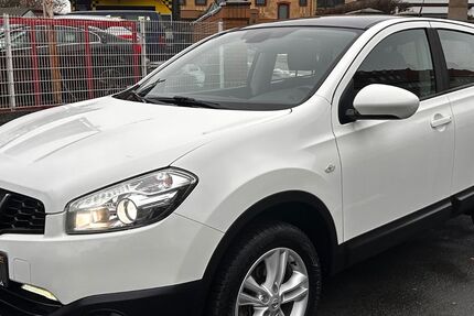 Nissan Qashqai 89.445 km 9.980 &euro; BERLIN 13409