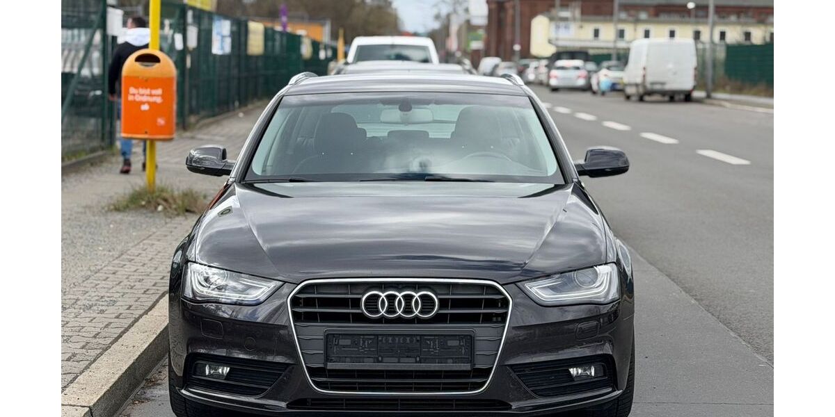 Audi A4 185.693 km 5.799 &euro; Berlin 13597