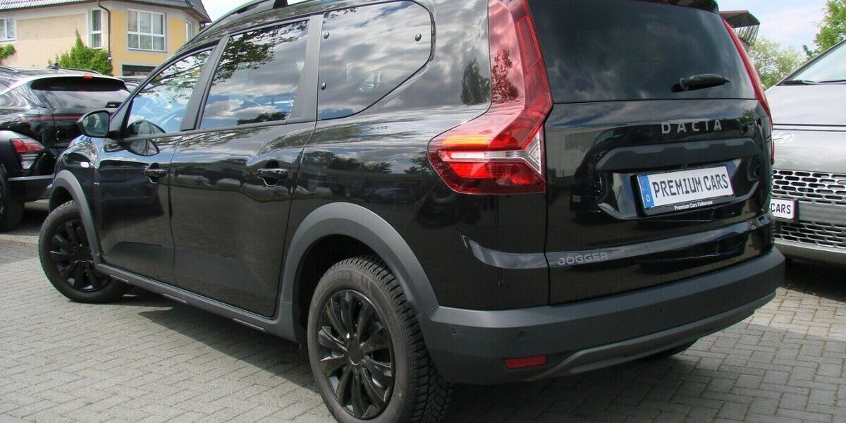 Dacia Jogger 1.0TCe 110 Extreme+ LED 7Sitzer Totwinkel T 40.577 km 17.980 &euro; Falkensee 14612