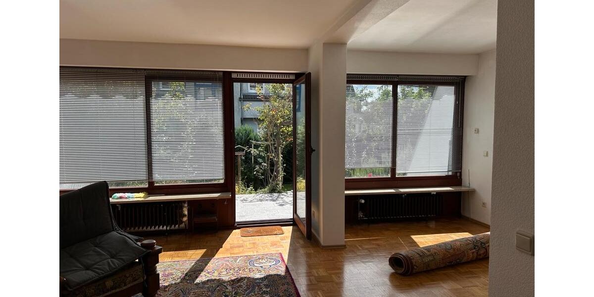 Doppelhaushälfte Berlin Reinickendorf - 6 Zimmer, 160 m&sup2;, 2.200&euro; | Angebot:27635607