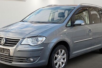 VW Touran 222.369 km 3.299 &euro; Berlin 12681