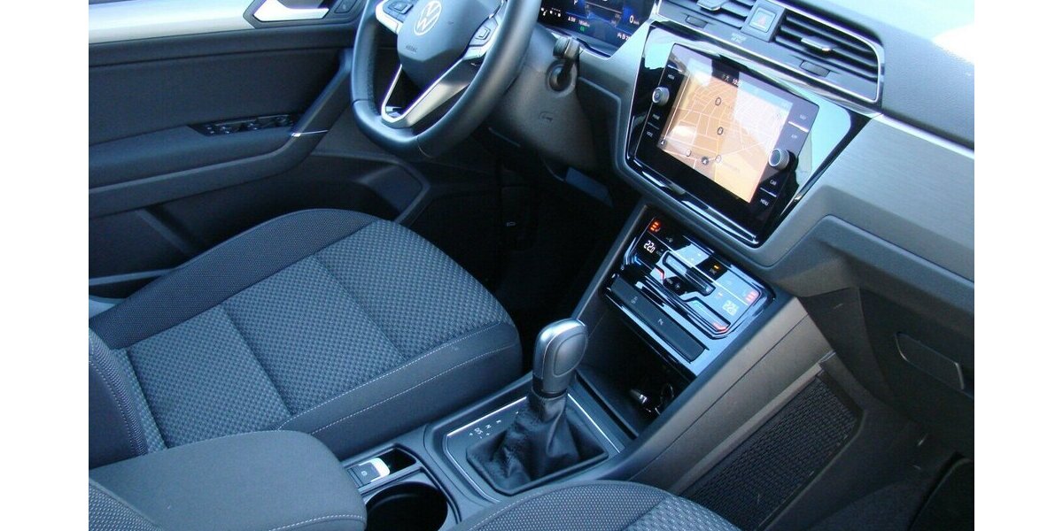 VW Touran 1.5TSi Comfortline 7-Sitzer LED ACC Standhe 18.601 km 31.980 &euro; Falkensee 14612