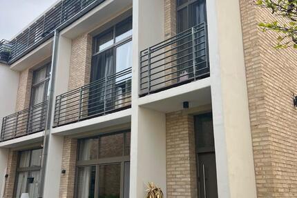 Wohnung Potsdam Berliner Vorstadt - 1.5 Zimmer, 40 m&sup2;, 800&euro; | Angebot:26312039