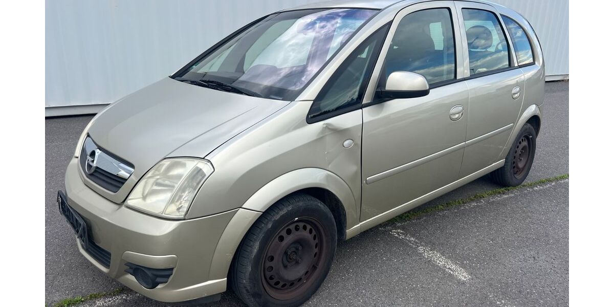Opel Meriva 88.000 km 1.699 &euro; Berlin 12057