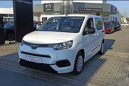 Toyota Proace City 77.525 km 18.890 &euro; Berlin 13403