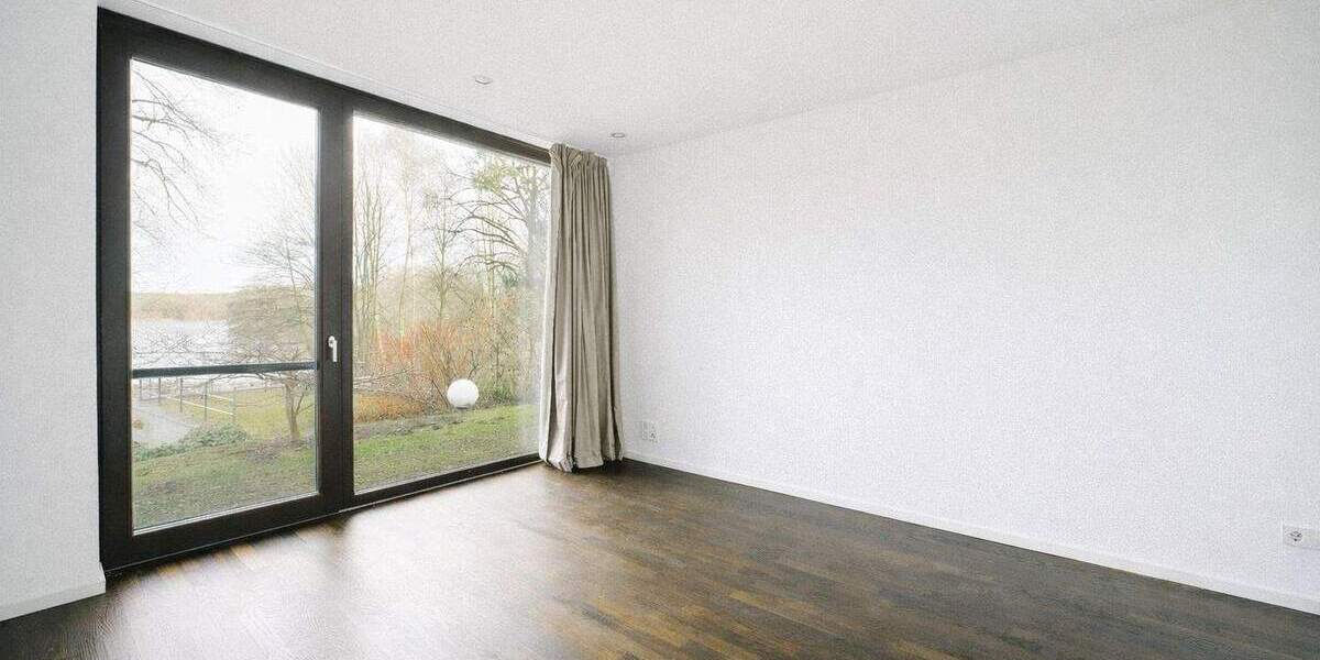 Einfamilienhaus Potsdam Groß Glienicke - 6 Zimmer, 252 m&sup2;, 1.900.000&euro; | Angebot:25337926