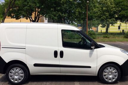 Opel Combo 133.000 km 8.211 &euro; Berlin 13597
