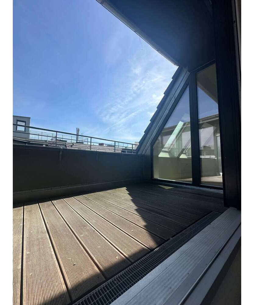 Wohnung zum Mieten in Berlin 1.940 € 74.4 m²