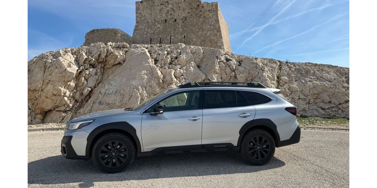 Subaru Outback 34.000 km 31.900 &euro; Potsdam 14480