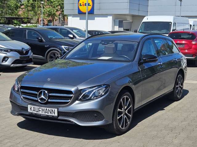 E 220