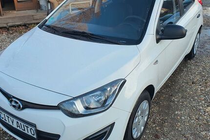 Hyundai i20 172.100 km 2.970 &euro; Berlin - Französische Buchholz 13127