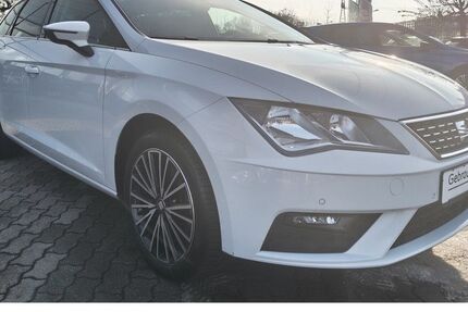 Seat Leon 93.555 km 15.880 &euro; Potsdam 14482