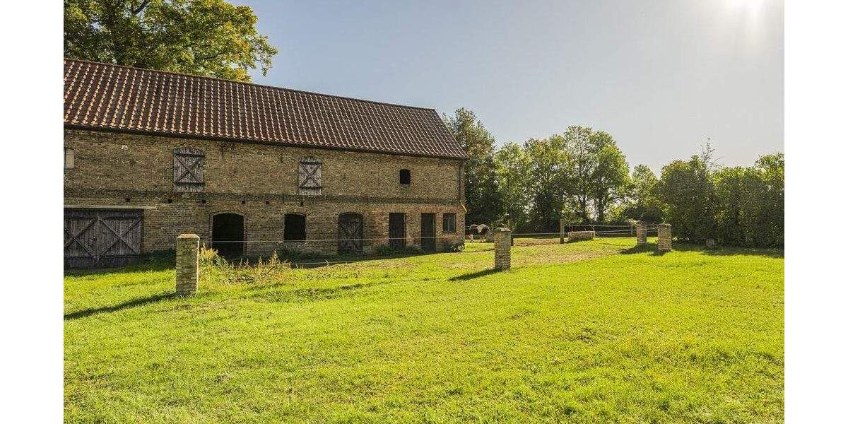 Mehrfamilienhaus, Wohnhaus Nauen Niebede - 7 Zimmer, 283 m&sup2;, 868.000&euro; | Angebot:25685861
