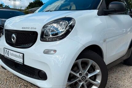 Smart ForTwo 39.919 km 8.490 &euro; Großbeeren 14979